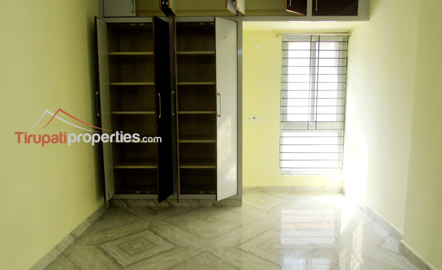 1165 Sft North Facing Furnished #2Bhk #FlatforSale in #RailwayColony, #Tirupati